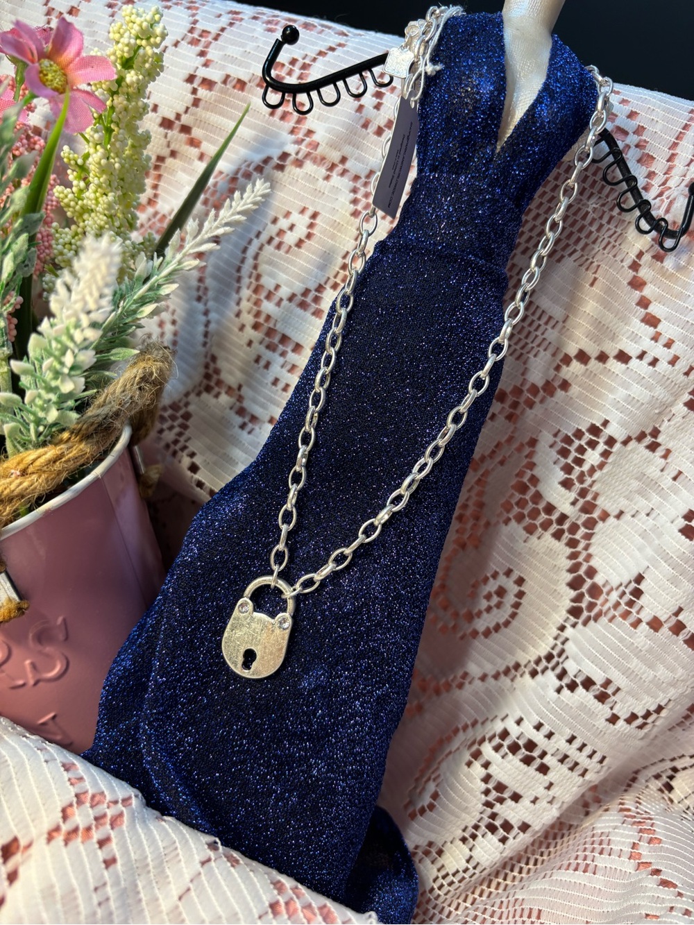 Token Padlock Pendant Necklace - Park Lane Matte Silver Tone Versatile - Picture 11 of 11